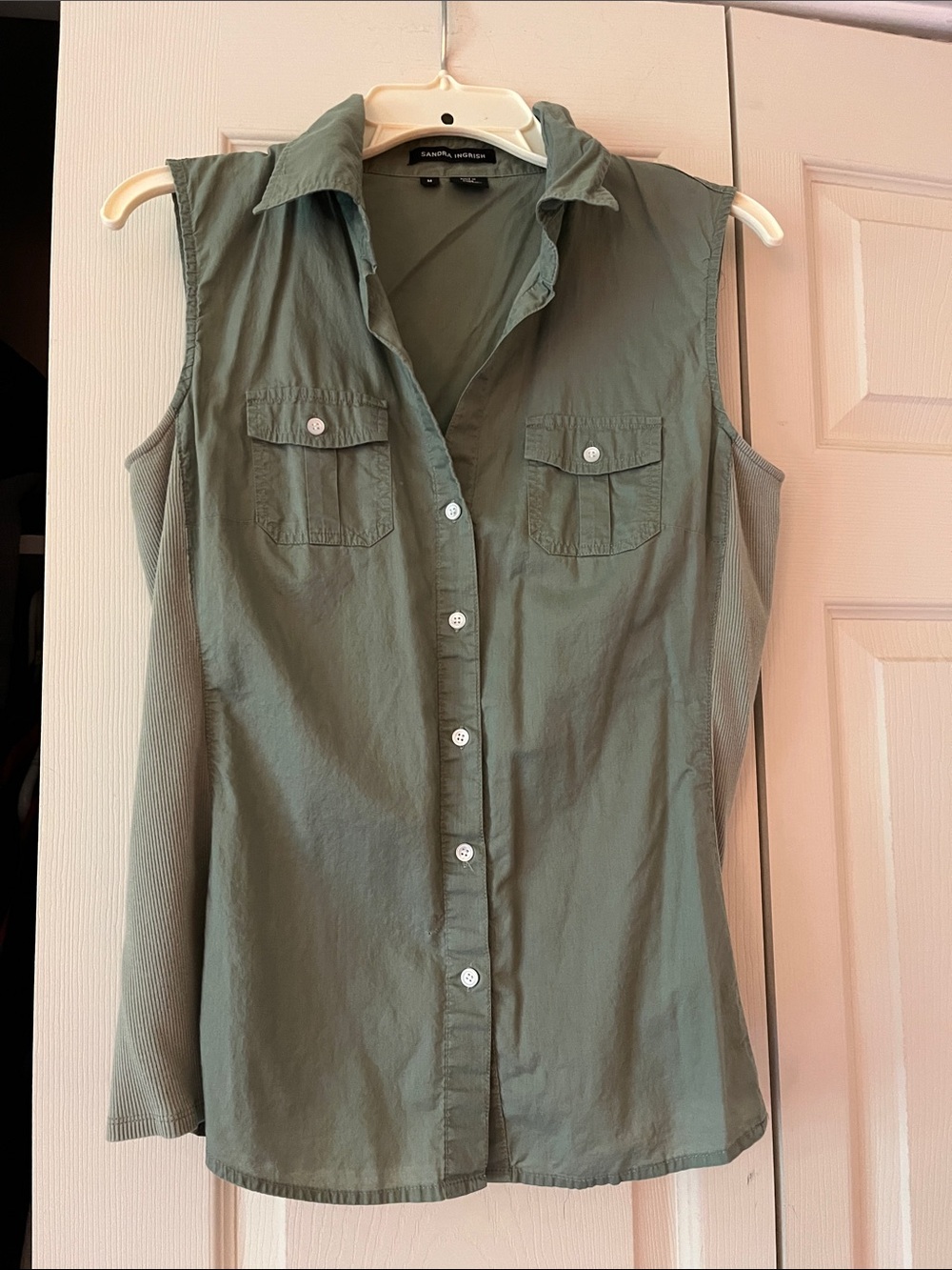 Sandra Ingrish Sleeveless Button-Down Shirt in Sage Green